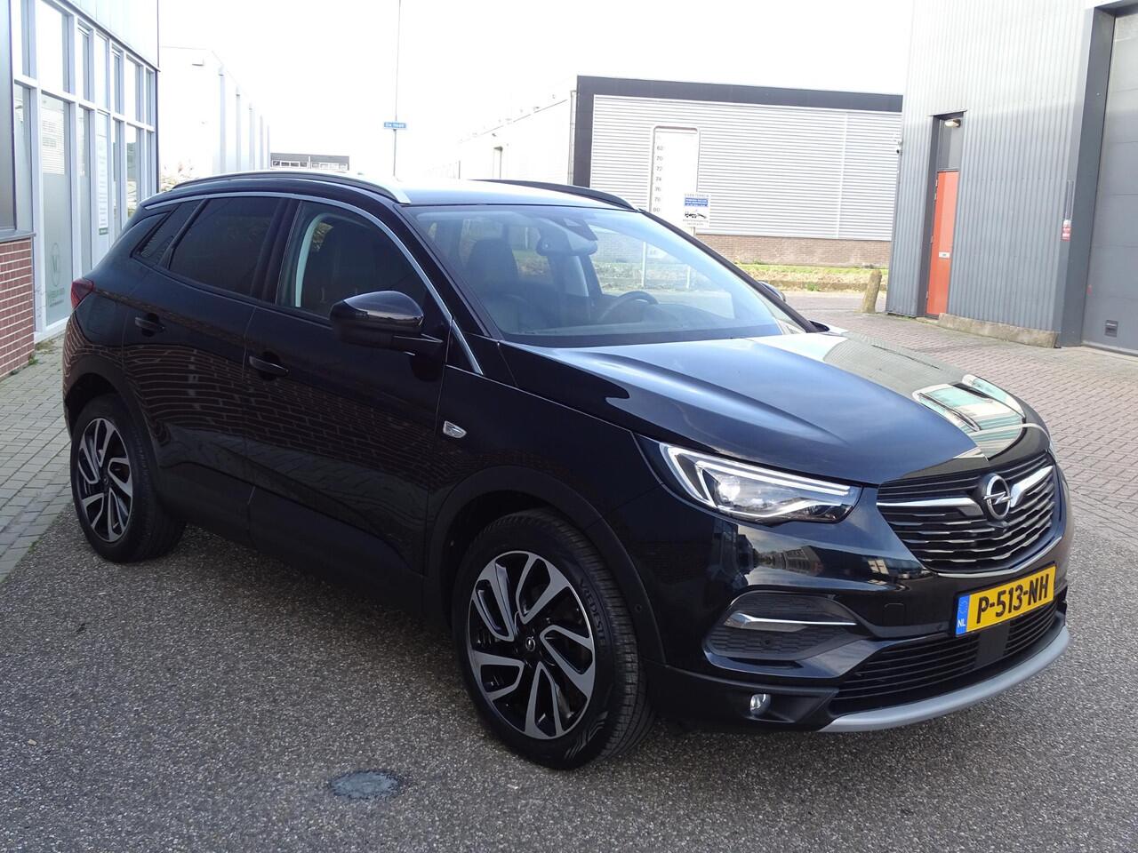 Opel Grandland X 1.2 Turbo Innovation AUTOMAAT | GERESERVEERD
