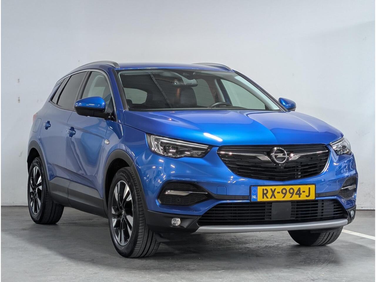 Opel Grandland X Innovation+ 1.2 Turbo 130pk EAT8 | TREKHAAK | LEDER | AGR-STOELEN | 360° CAMERA | STOELVERWARMING | STOELKOELING | APPLE CARPLAY / ANDROID AUTO | ISOFIX | FULL LED |