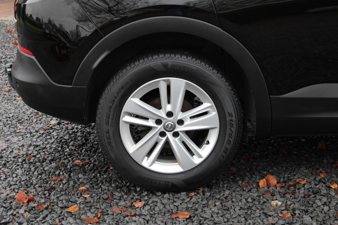 Opel Grandland X 1.2 Turbo Business Executive Trekhaak, Stuurverw. en Dealer onderhouden!