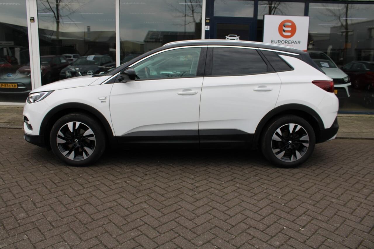 Opel Grandland X 1.2 T. 120 J. Ed. AUTOMAAT