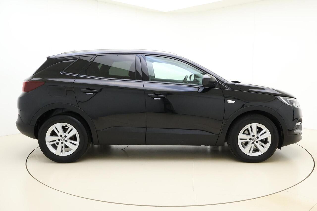 Opel Grandland X 1.2 Turbo Business + | Navigatie pakket | Climate control | Camera achter | AGR stoelen | Cruise-control |