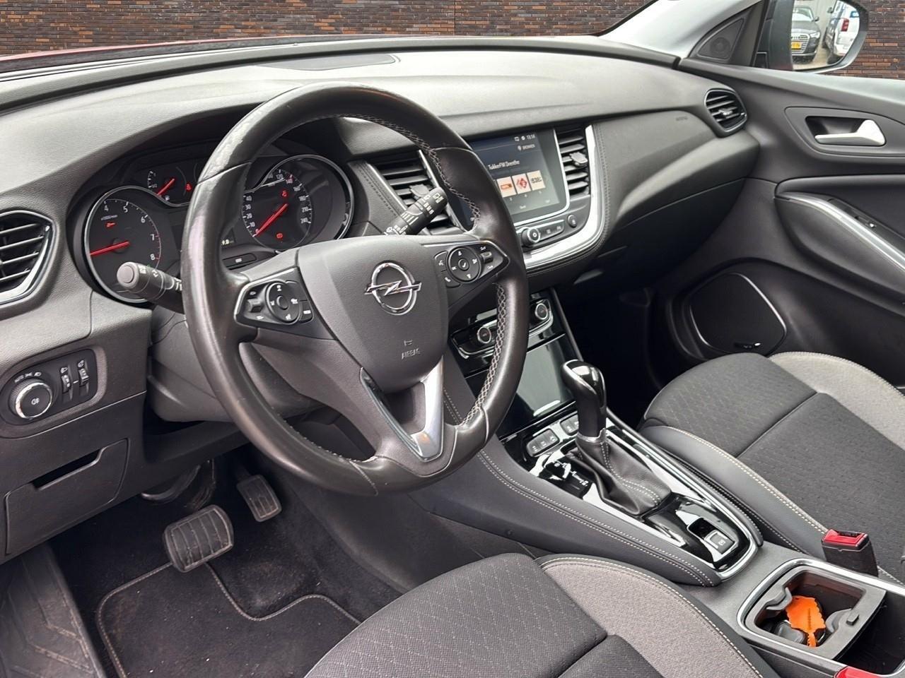 Opel Grandland X 1.2 130PK ECC LEDER NAVIGATIE LMV CRUISE