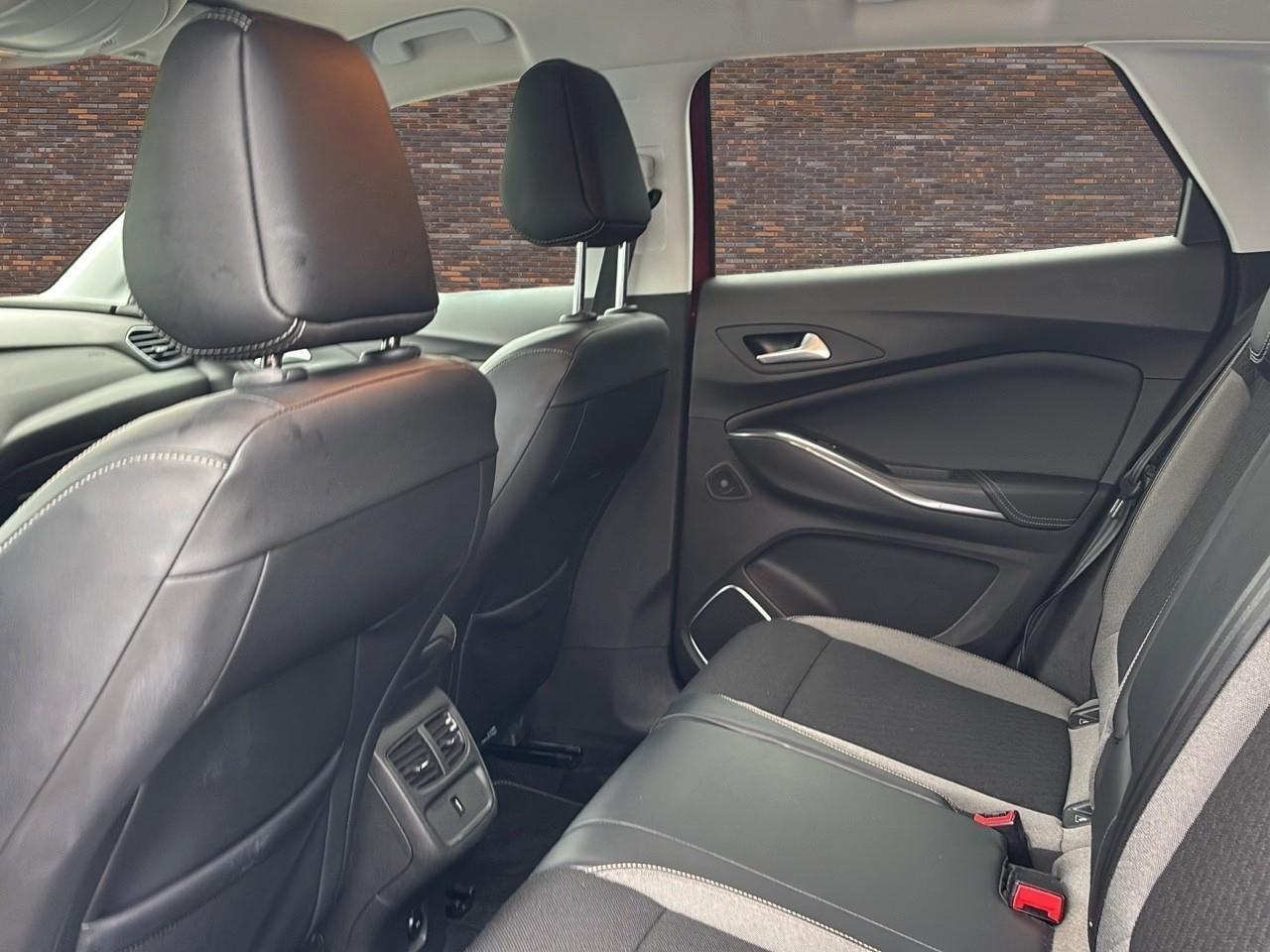 Opel Grandland X 1.2 130PK ECC LEDER NAVIGATIE LMV CRUISE