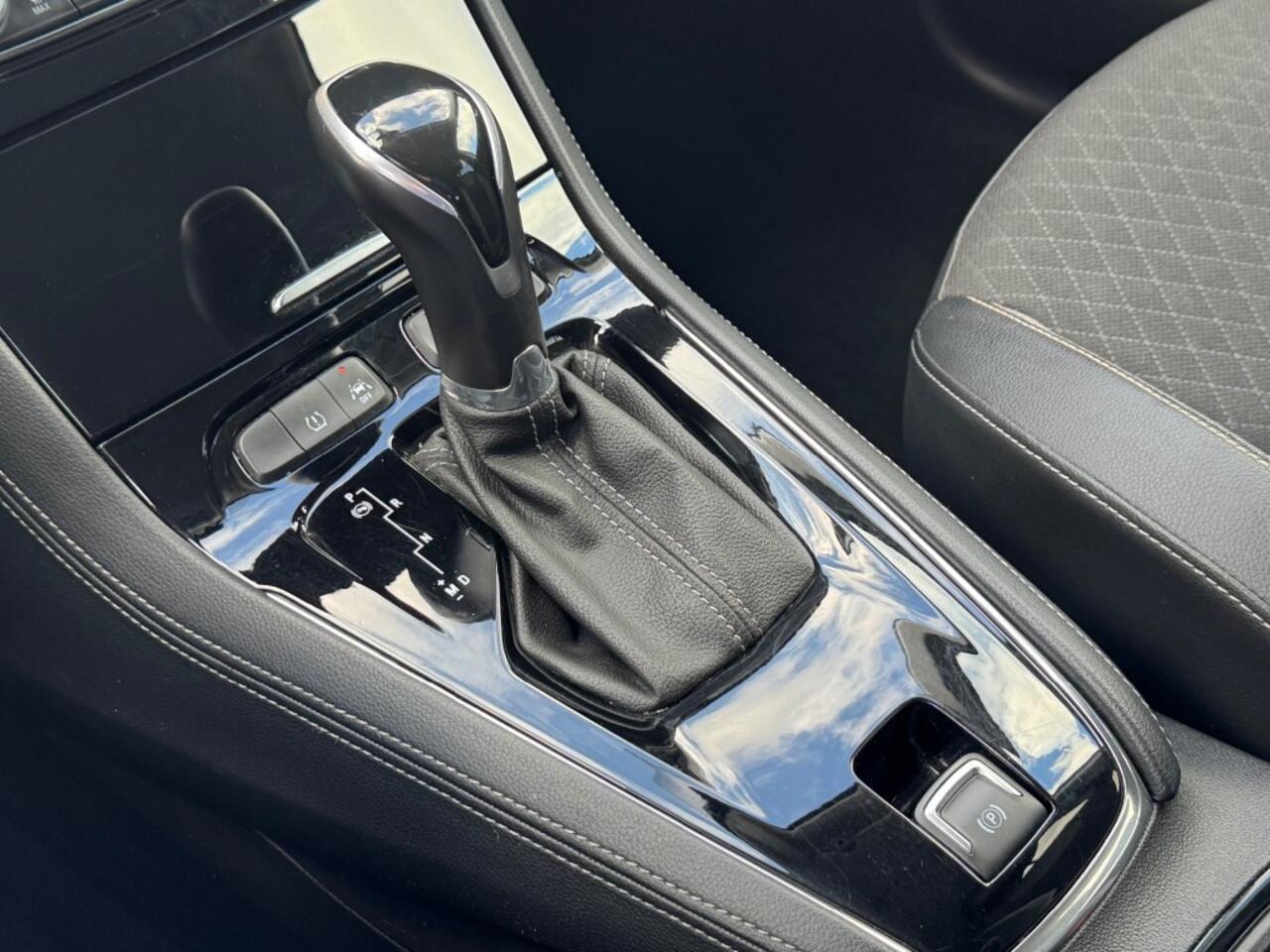 Opel Grandland X 1.2 TURBO 130PK AUT. 120 EDITION NAVI CAMERA CARPLAY AIRCO