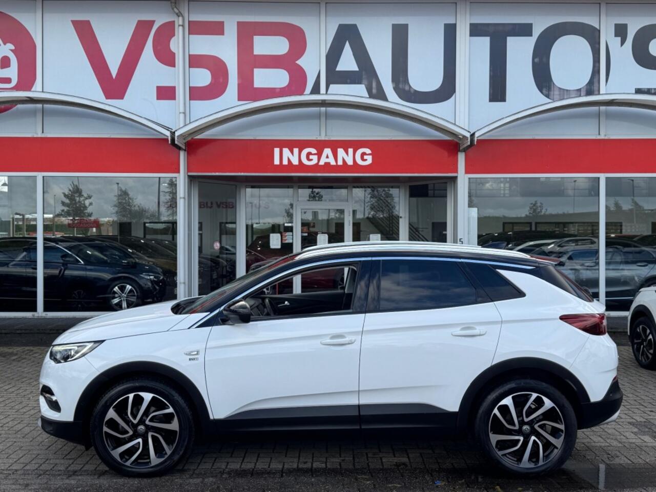 Opel Grandland X 1.2 TURBO 130PK AUT. 120 EDITION NAVI CAMERA CARPLAY AIRCO