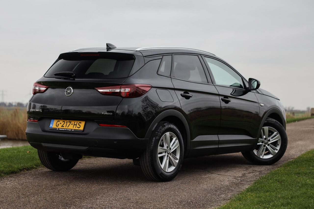 Opel Grandland X 1.2 Turbo 130 PK Business + ? Camera ? CarPlay ? Comf-Stoelen