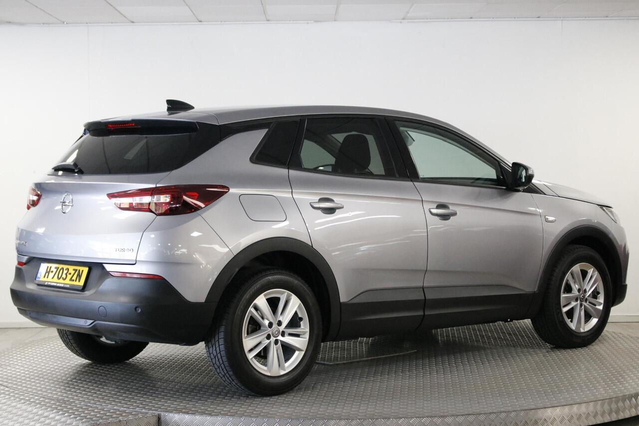 Opel Grandland X 1.2 Turbo 120 Jaar Edition Distr. Riem V.V. | Clima | Cruise | Carplay | Bluetooth.