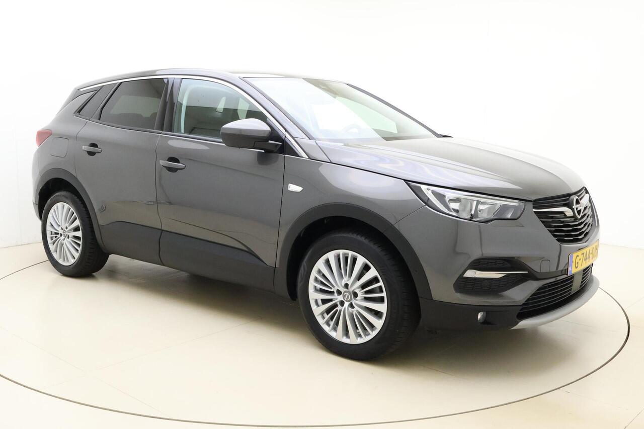 Opel Grandland X 1.2 Turbo Innovation 130 PK | Navigatie | Trekhaak | Climate control | Comfort stoelen | Extra getint glas | Stoel & Stuurverwarming | Camera