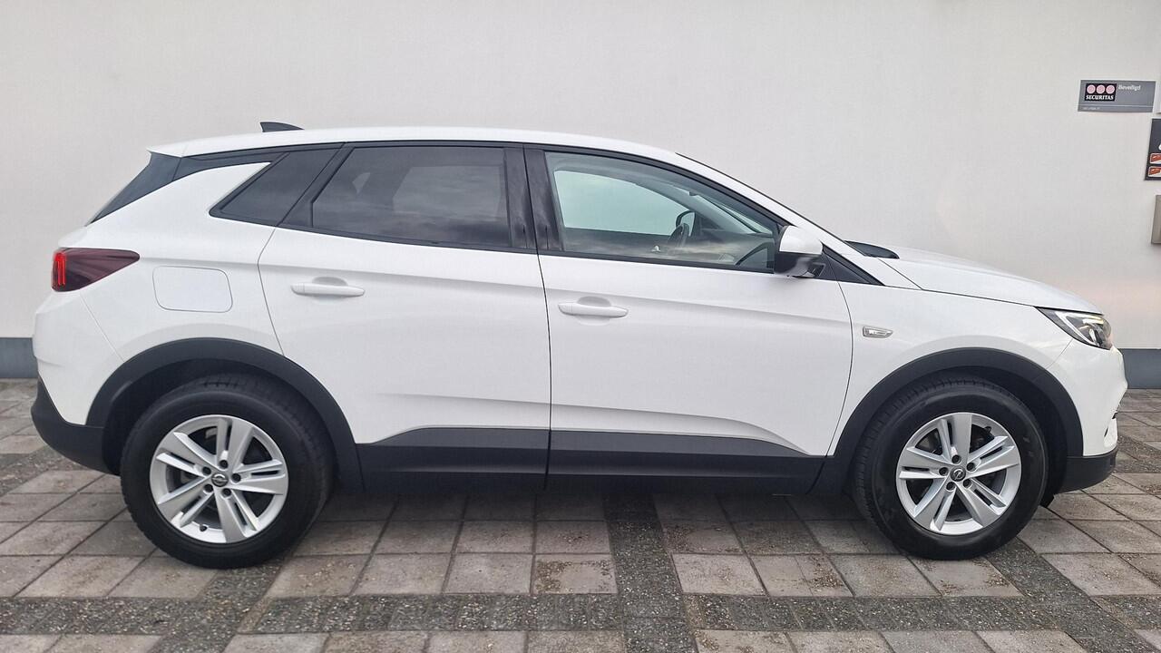 Opel Grandland X 1.2 Turbo Edition RIJKLAAR PRIJS