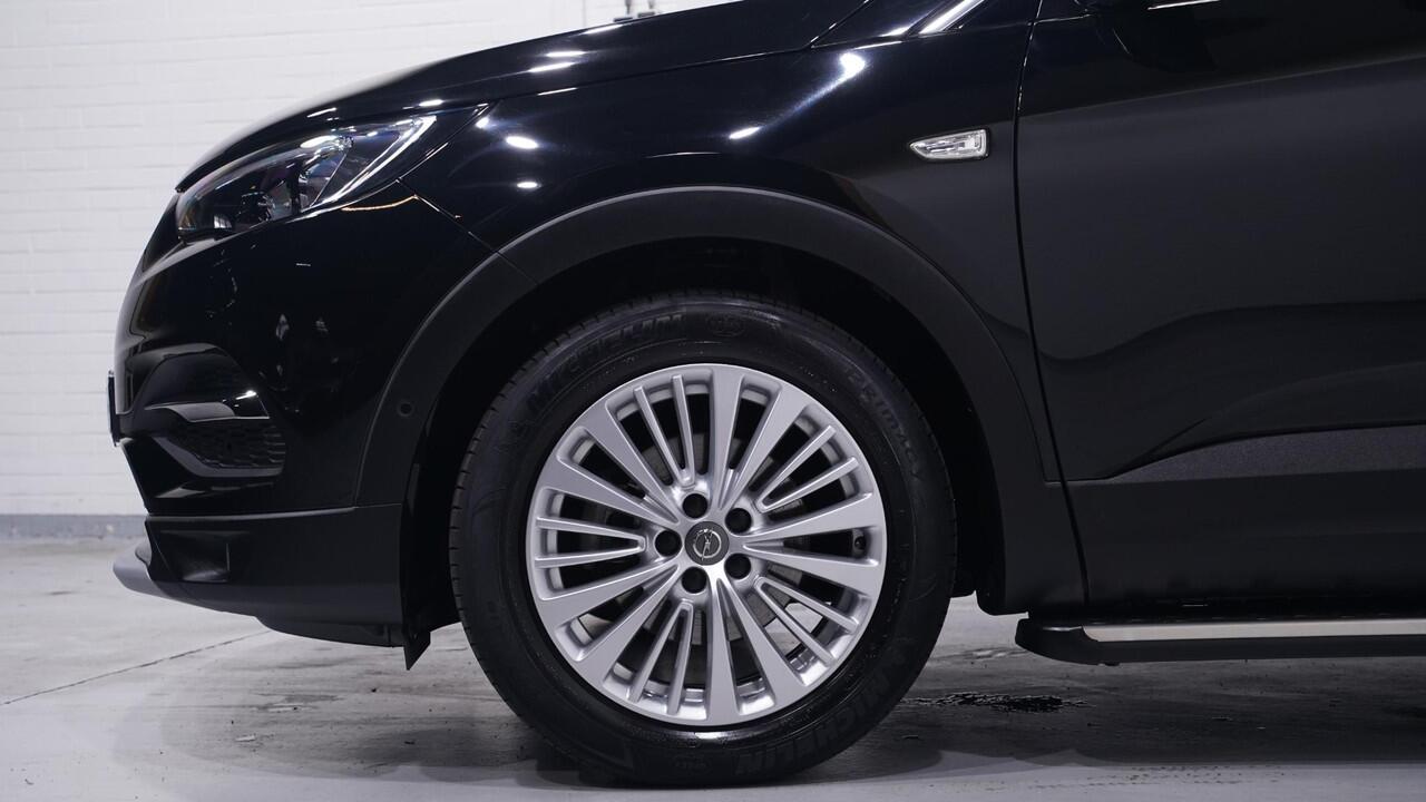 Opel Grandland X 1.2 Turbo Innovation Navi Camera Stoel- en stuurverwarming NAP Distributie vervangen Rijklaar!
