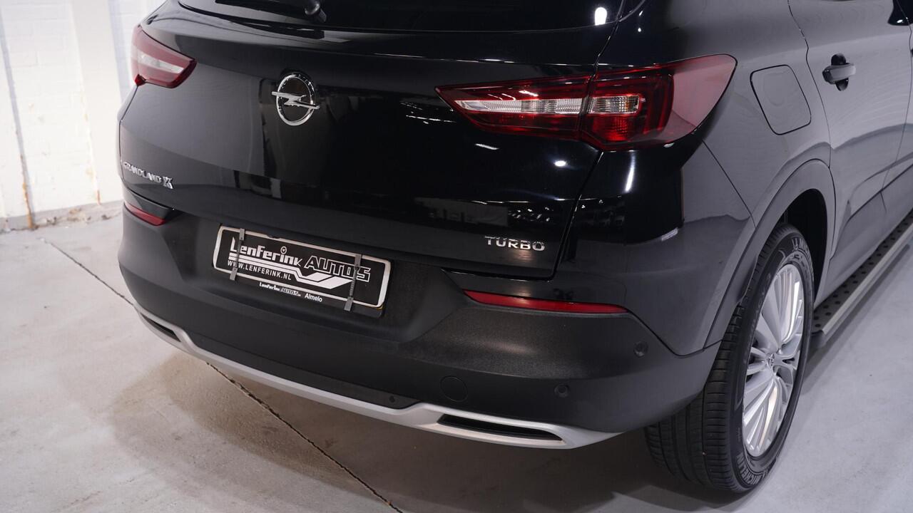 Opel Grandland X 1.2 Turbo Innovation Navi Camera Stoel- en stuurverwarming NAP Distributie vervangen Rijklaar!
