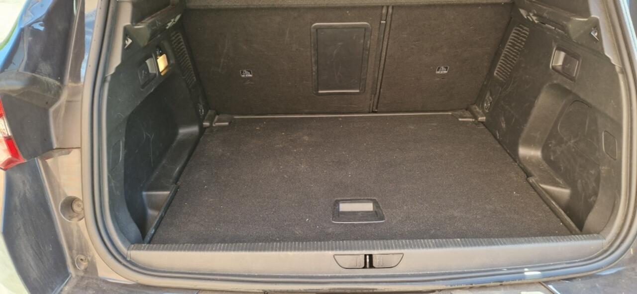 Opel Grandland X 1.2 Turbo Bus. Ex.