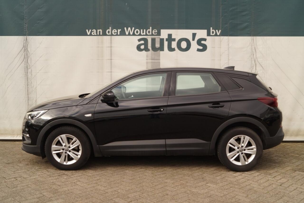 Opel Grandland X 1.2 Turbo 130pk Automaat Online Edition -NAVI-PDC-