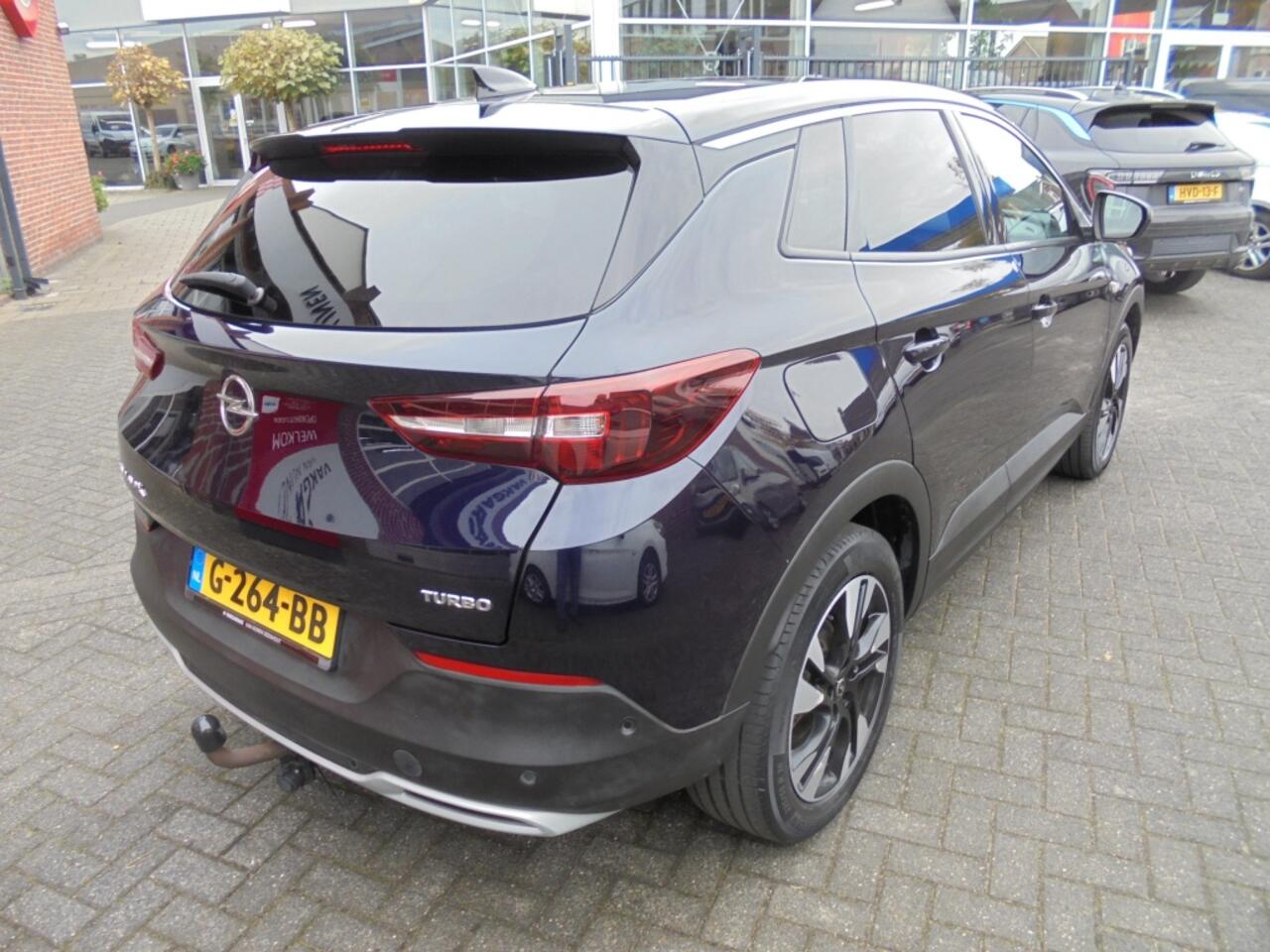 Opel Grandland X 1.2 Turbo Executive||Led||PDC||ECC||Apple||Trekhaak||Rijklaar||