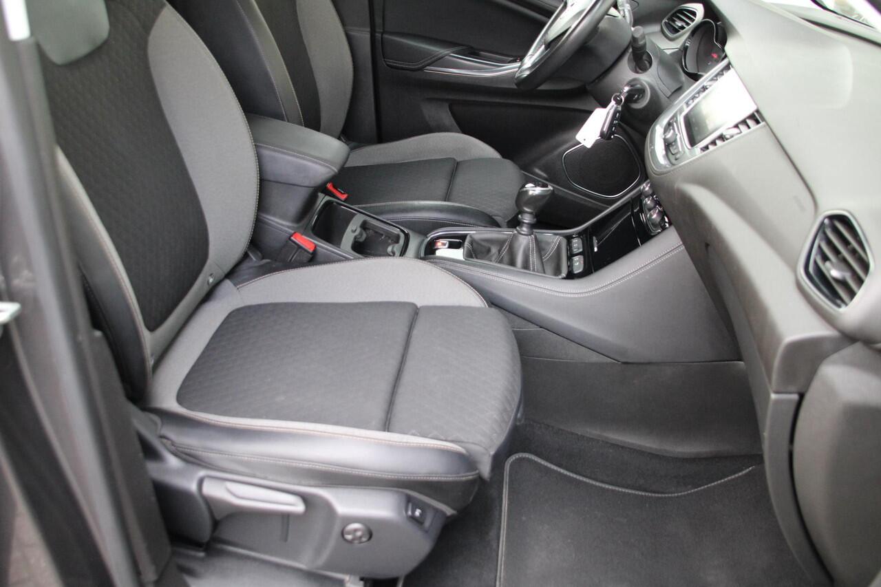 Opel Grandland X 1.2 Turbo 130pk Business + Comfort Pack Airco Camera Carplay Trekhaak 1e eigenaar