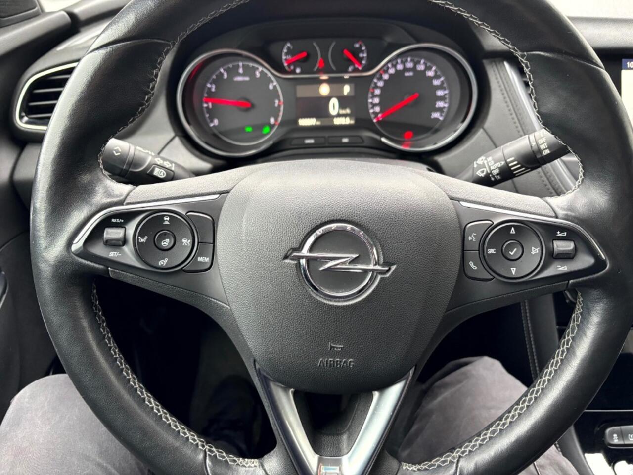 Opel Grandland X 1.2 TURBO ULTIMATE VOLOPTIE Trekhaak Onderhoudshistorie