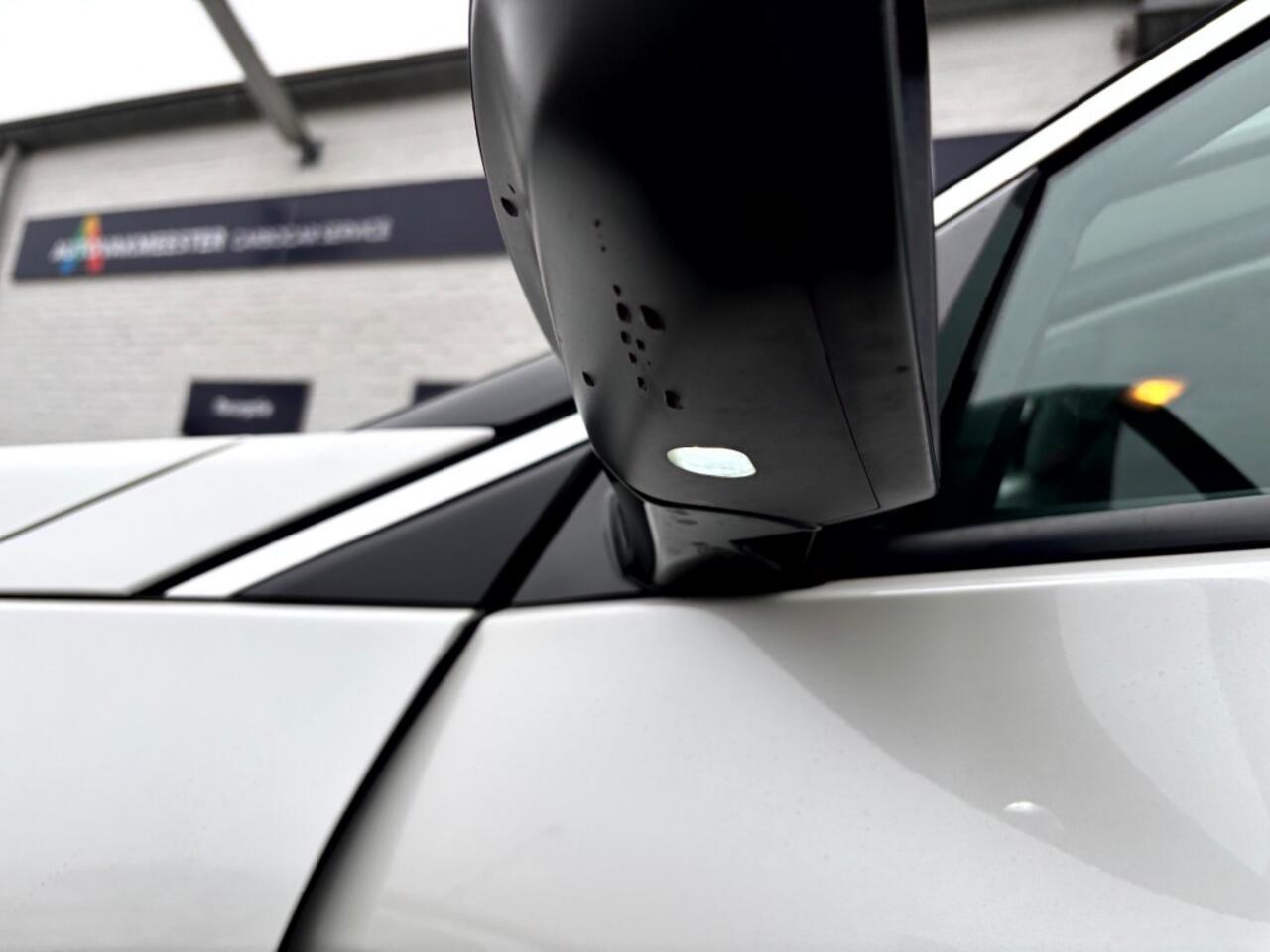 Opel Grandland X 1.2 TURBO ULTIMATE VOLOPTIE Trekhaak Onderhoudshistorie