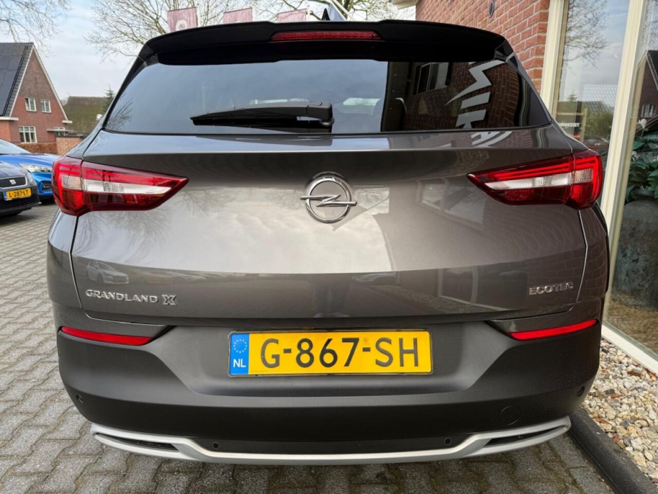 Opel Grandland X 1.2 Turbo Ultimate STOEL&STUUR&VOORRUIT VERW. / CAMERA / 18 INCH