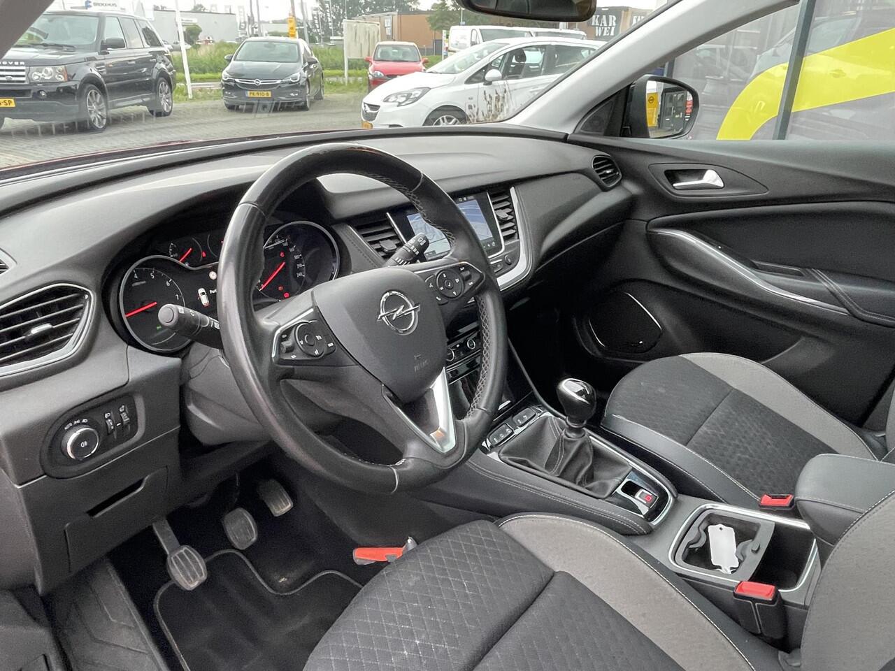 Opel Grandland X 1.2 Turbo Business Executive Dealer ond. incl. Service en 6m garantie | NW 18"LMV | Distr. v.v. | PANDO DAK | LED | Carplay | LMV | Cruise | AGR