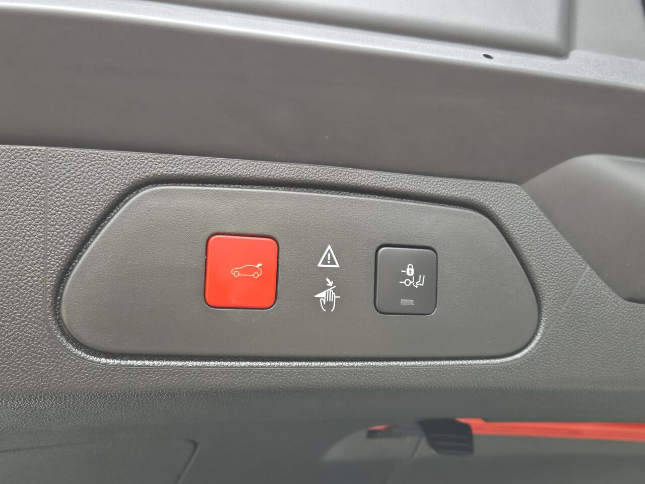 Opel Grandland X 1.2 Turbo Innovation AUTOMAAT | Navigatie | Climate Control | Cruise Control | LM Velgen | Parkeersensoren + Camera