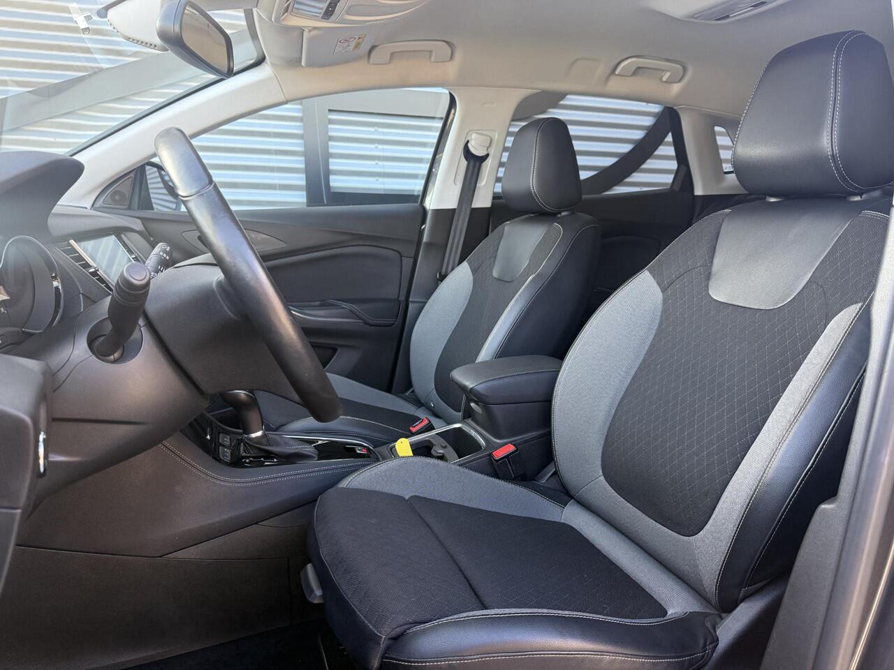 Opel Grandland X 1.2 Turbo Ultimate Navi|Camera|Carplay|Clima|Cruise|D-riem v.v in 2025|Trekhaak|N.A.P|APK tot 11-2026