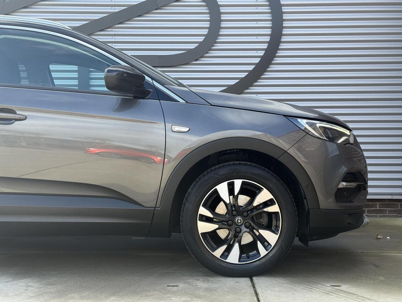 Opel Grandland X 1.2 Turbo Ultimate Navi|Camera|Carplay|Clima|Cruise|D-riem v.v in 2025|Trekhaak|N.A.P|APK tot 11-2026