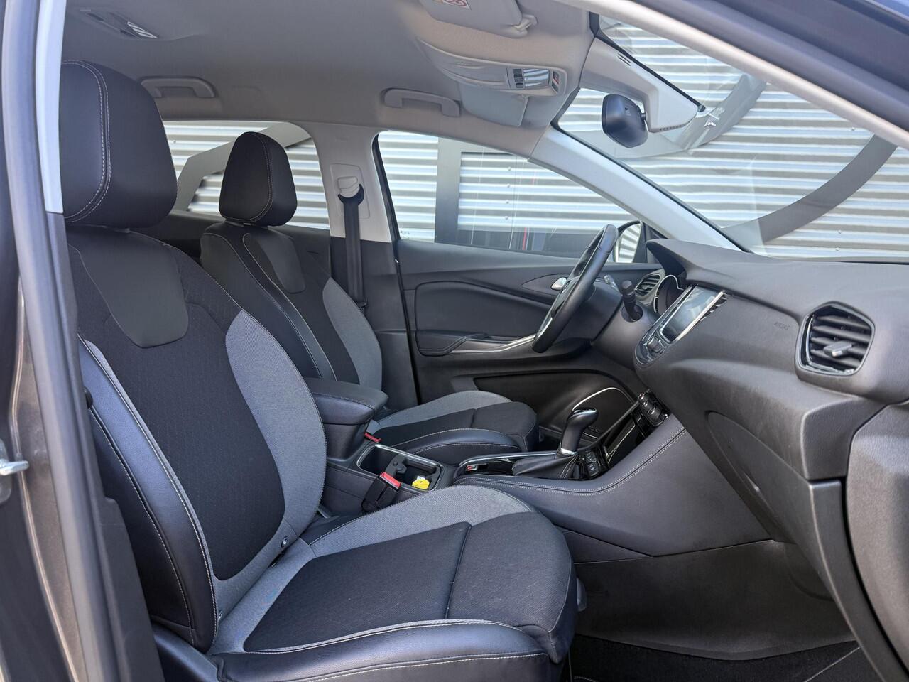 Opel Grandland X 1.2 Turbo Ultimate Navi|Camera|Carplay|Clima|Cruise|D-riem v.v in 2025|Trekhaak|N.A.P|APK tot 11-2026