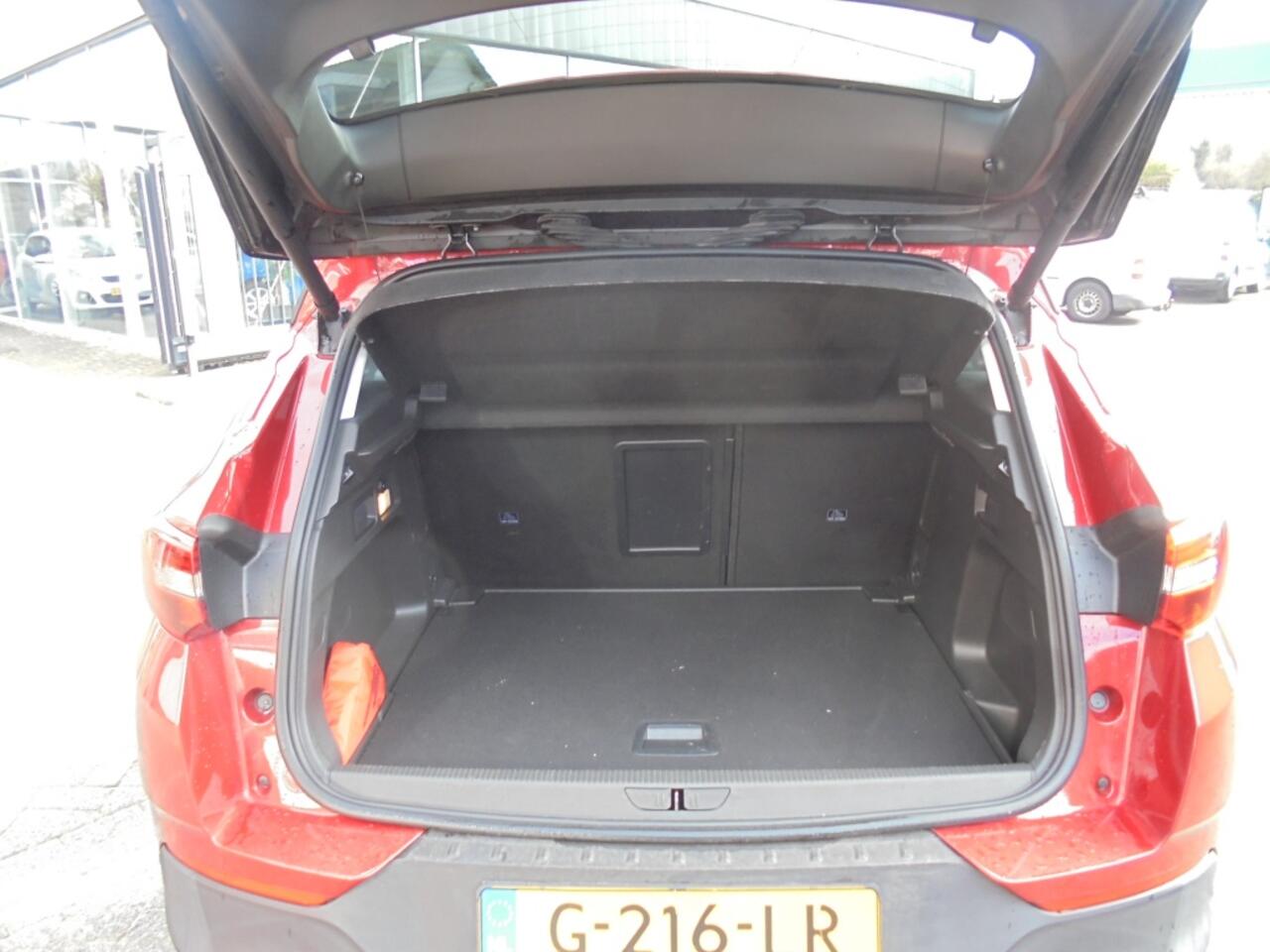Opel Grandland X 1.2 Turbo Executive||Trekhaak||Camera||Rijklaar||