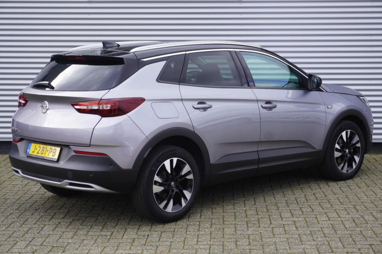 Opel Grandland X 1.2 Turbo Ultimate Automaat / Camera / Leer / LED / Zwart dak