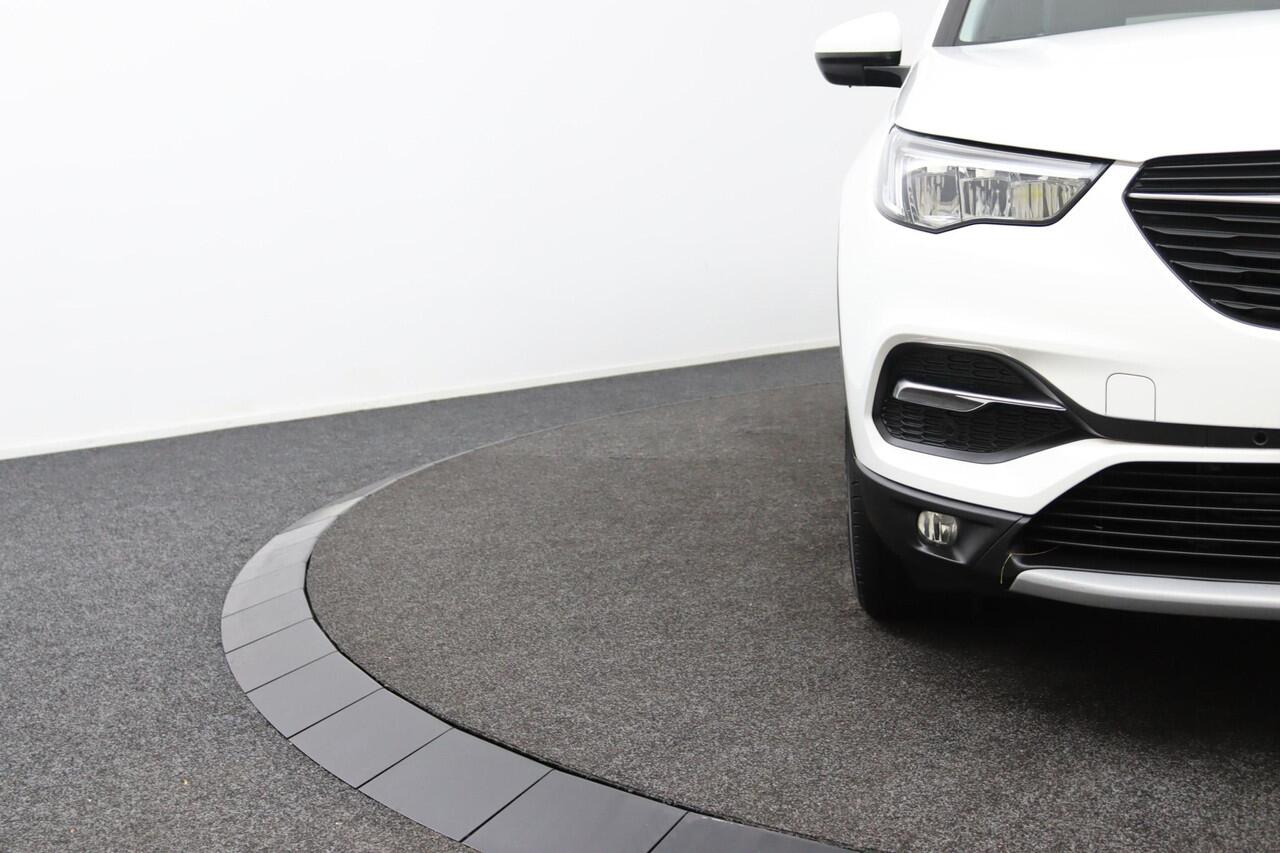 Opel Grandland X 1.2 Turbo Innovation Rijklaarprijs!