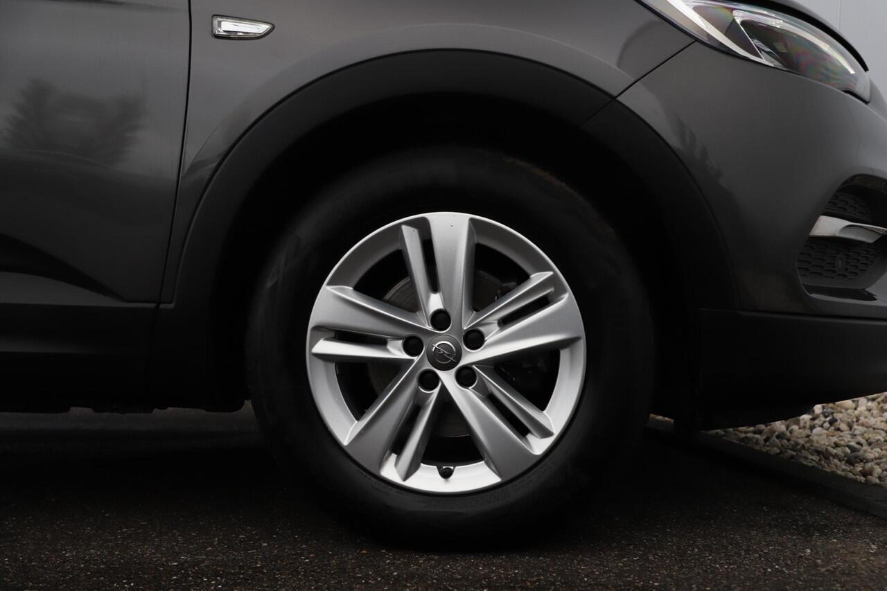 Opel Grandland X 1.2 Turbo Business Edition 131PK Navigatie Carplay Android Airco Cruise Control LMV Rijstrooksensor Parkeersensor