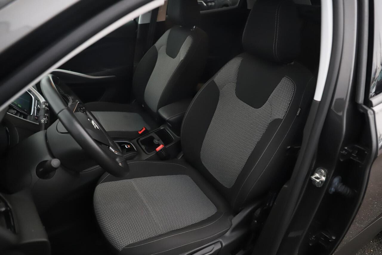 Opel Grandland X 1.2 Turbo Business Edition 131PK Navigatie Carplay Android Airco Cruise Control LMV Rijstrooksensor Parkeersensor