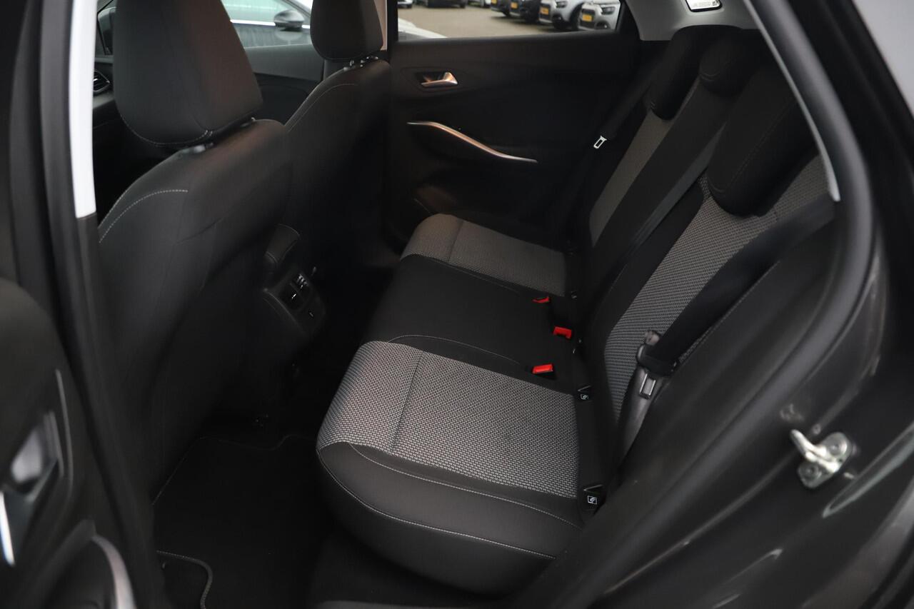 Opel Grandland X 1.2 Turbo Business Edition 131PK Navigatie Carplay Android Airco Cruise Control LMV Rijstrooksensor Parkeersensor