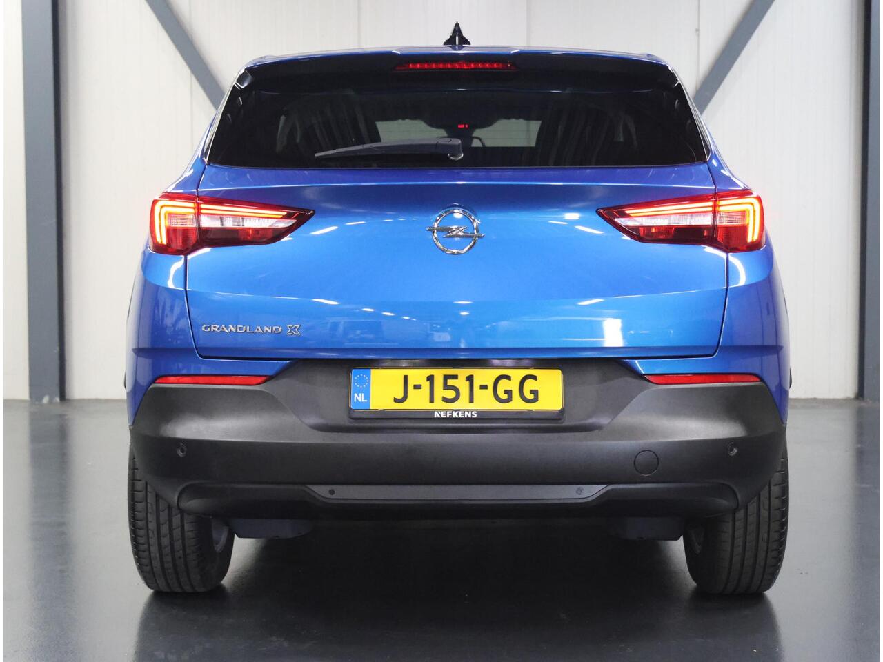 Opel Grandland X 130PK Edition | 1ste eigenaar | Glazen dak | Navigatie | Cruise Control | Climate Control | LED | Armsteun | Parkeersensoren | Isofix | Privacy Glass | AUTOMAAT |