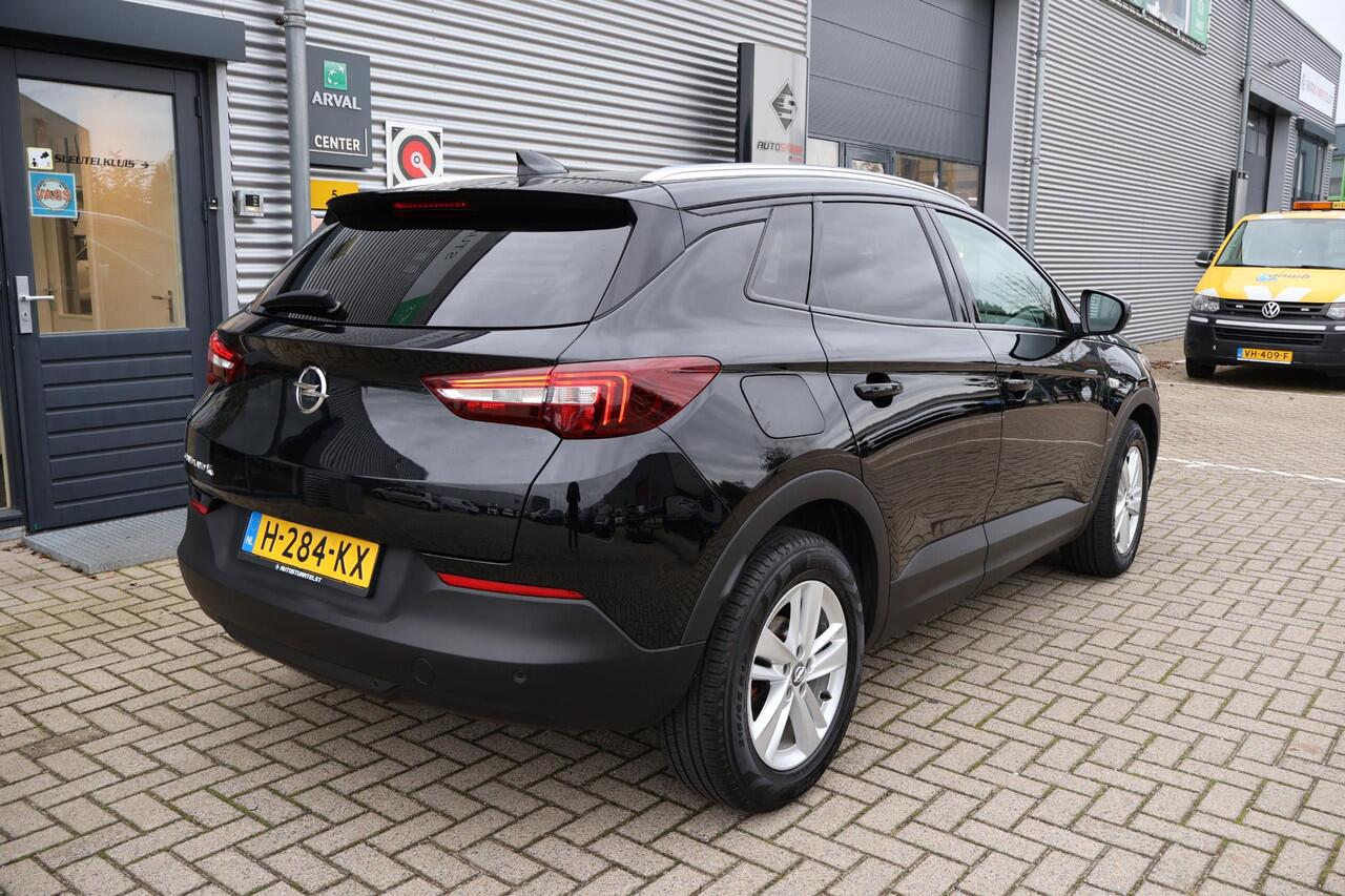 Opel Grandland X 1.2 Business Executive 1e Eigenaar | Dealer Onderh | NL-Auto | BTW | Winterpack | Climate | Navi | Carplay | Keyless | Cruise | PDC | Start/Stop | Hill-Hold | Full Led