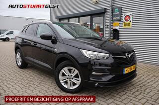 opel-grandland-x-1.2-business-execu