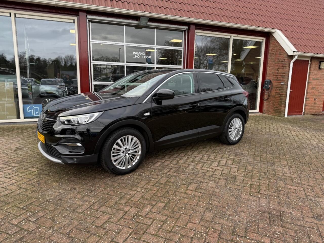 Opel Grandland X 1.2 TURBO INNOVATION TREKHAAK/PDC/CRUISE/ENZ.