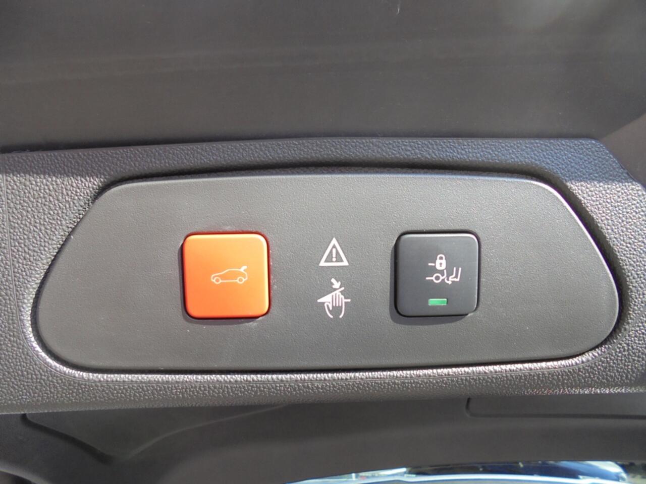 Opel Grandland X 1.2 Turbo Executive||Led||PDC||ECC||Apple||Rijklaar||