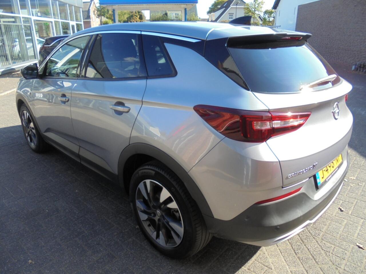 Opel Grandland X 1.2 Turbo Executive||Led||PDC||ECC||Apple||Rijklaar||