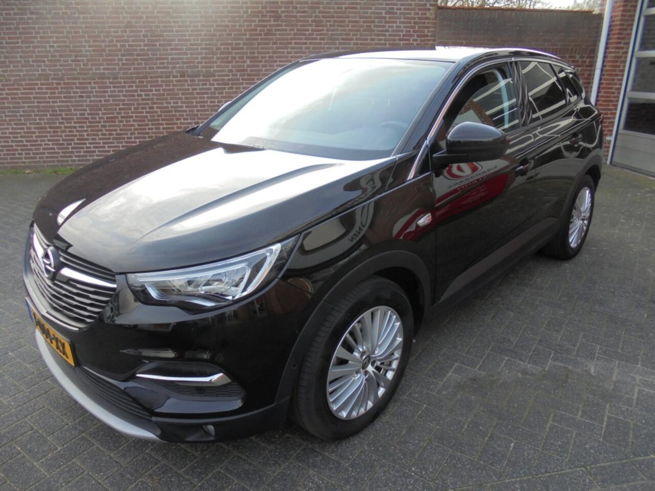 Opel Grandland X 1.2 Turbo Innovation||Aut8||LED||PDC||Trekhaak||Rijklaar||