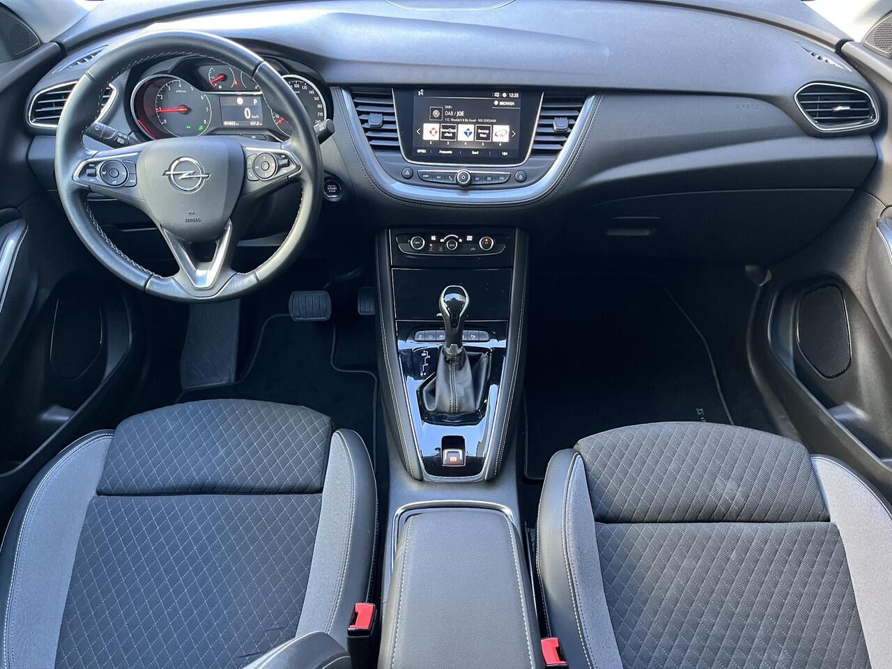 Opel Grandland X Innovation 1.2 Turbo 130pk EAT8 | AGR-STOELEN | FULL LED | TREKHAAK | KEYLESS | NAVI PRO | APPLE CARPLAY / ANDROID AUTO | ISOFIX |