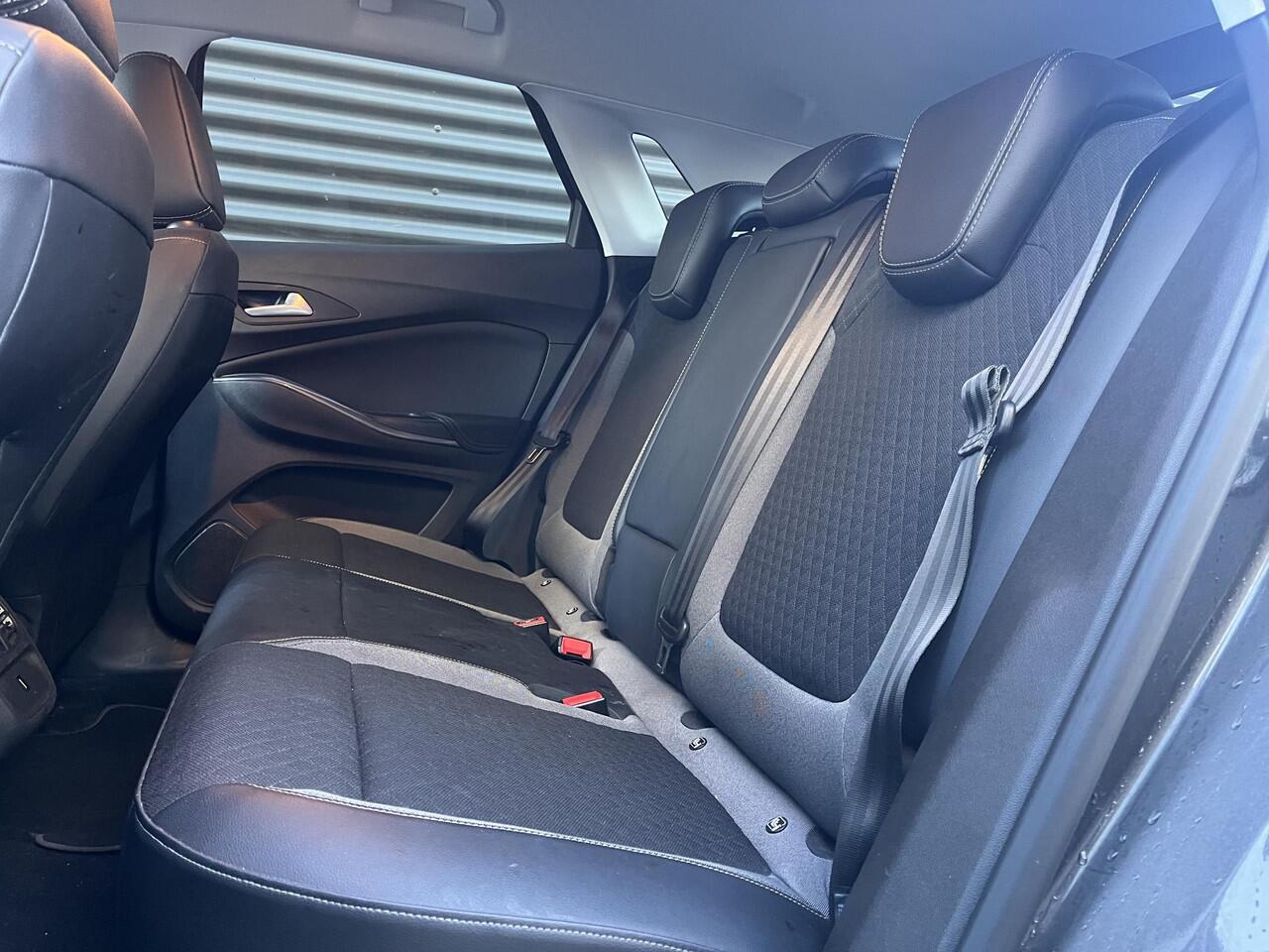 Opel Grandland X Innovation 1.6 PHEV 225pk Hybrid e-EAT8 | AGR-STOELEN | KEYLESS | FULL LED | ELEK. A.KLEP | NAVI | APPLE CARPLAY / ANDROID AUTO | ISOFIX |