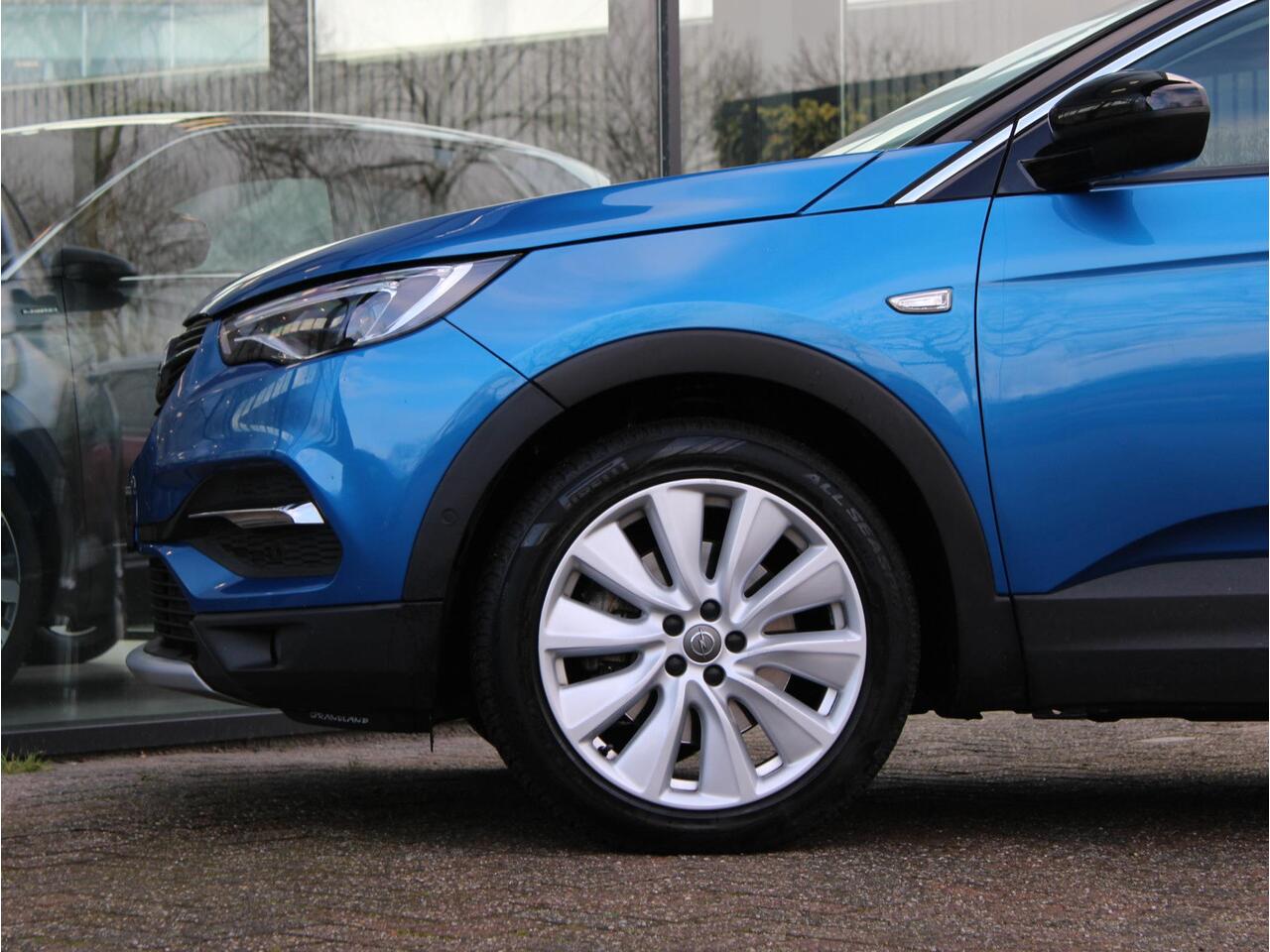 Opel Grandland X 1.6 Turbo Hybrid4 Ultimate | Navi / Leder / Camera