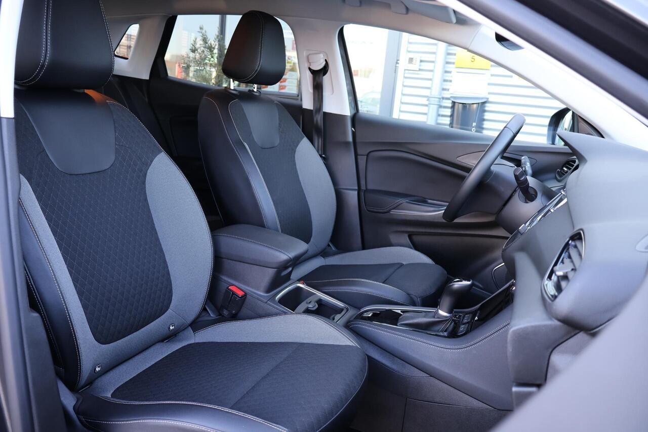 Opel Grandland X 1.2 Turbo Innovation 1e Eigenaar | Volledig Onderh | BTW | NL-Auto | Camera | Navi | Carplay | Elek Klep | Climate | Cruise | DAB | Full Led | Keyless | Bots | PDC |