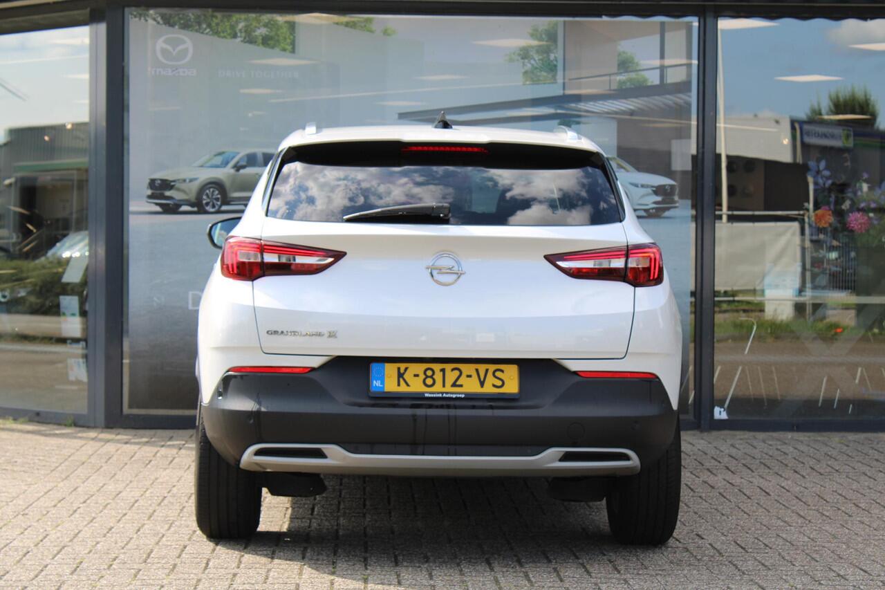 Opel Grandland X 1.2 Turbo Business Elegance , Automaat, Navi, Apple Carplay, 360 Camera, Clima, Cruise, PDC, Half Leder, LKA, LMV 17 Inch