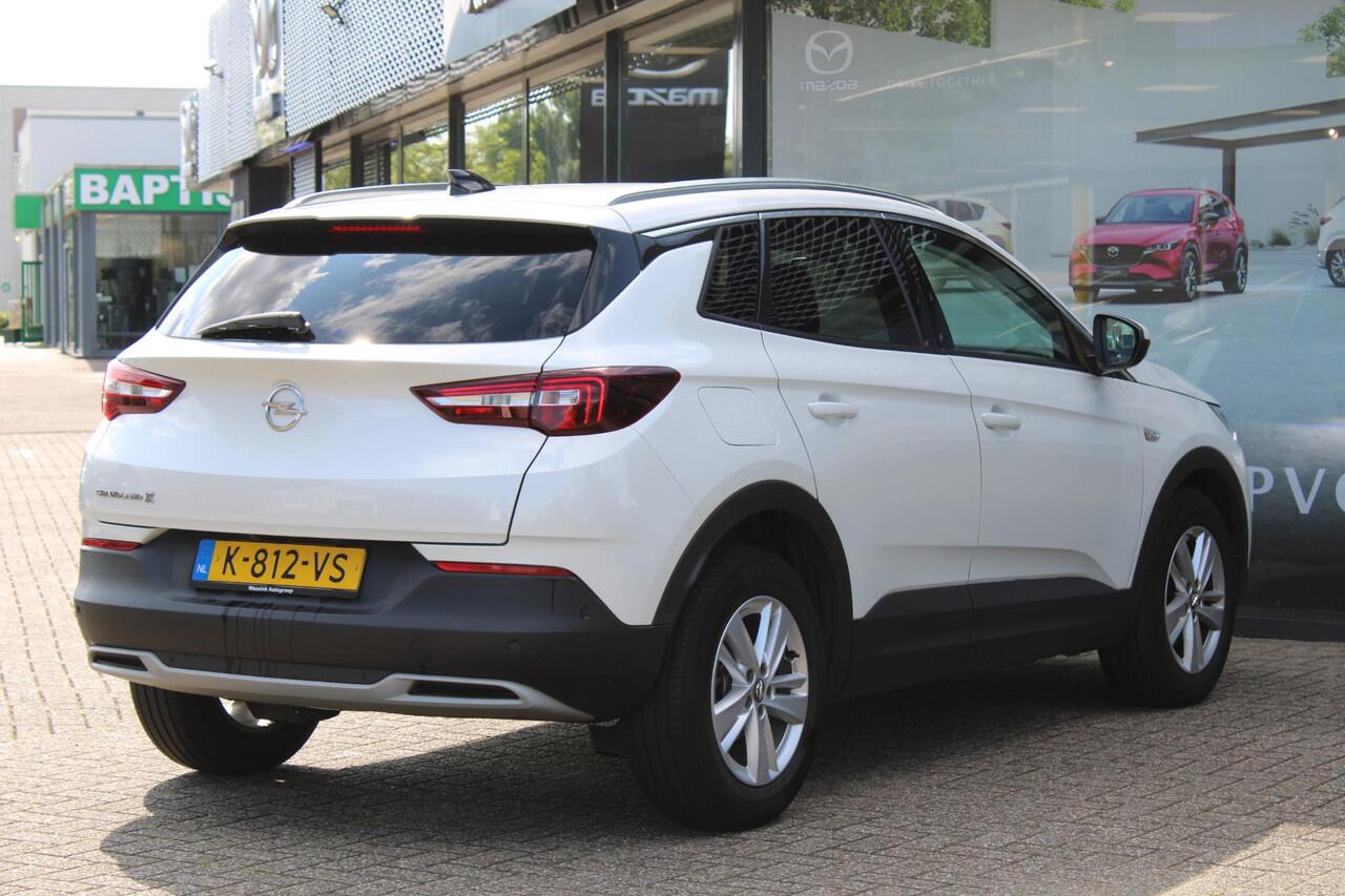 Opel Grandland X 1.2 Turbo Business Elegance , Automaat, Navi, Apple Carplay, 360 Camera, Clima, Cruise, PDC, Half Leder, LKA, LMV 17 Inch