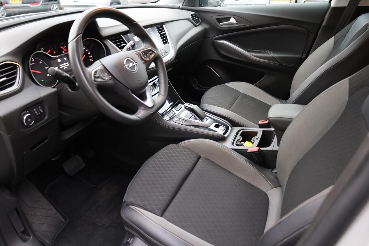 Opel Grandland X 1.6 Turbo Hybrid Ultimate CARPLAY HALF-LEER 2xPDC CRUISE NAVI CLIMA 18"LMV+ALL-SEASONS! ELEC.ACHTERKLEP ENZ.