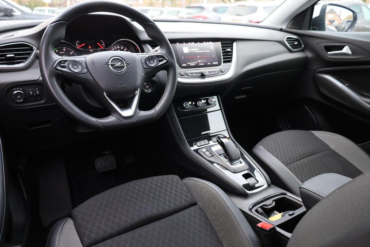 Opel Grandland X 1.6 Turbo Hybrid Ultimate PHEV CARPLAY HALF-LEER 2xPDC CRUISE NAVI CLIMA 18"LMV+ALL-SEASONS! ELEC.ACHTERKLEP ENZ.