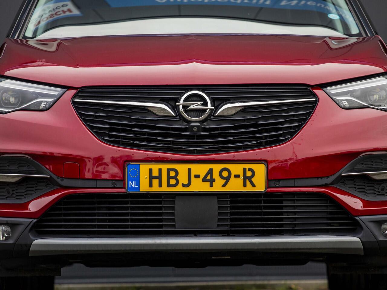 Opel Grandland X 1.6 Turbo Hybrid Business Elegance