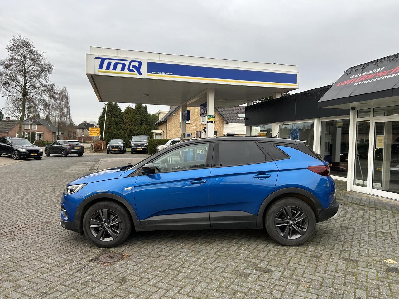 Opel Grandland X 1.2 Turbo Elegance